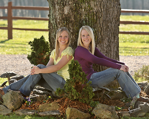 (L) Chelsea Hedgepeth, Foaling (R) Amber Snider, Daily Operations